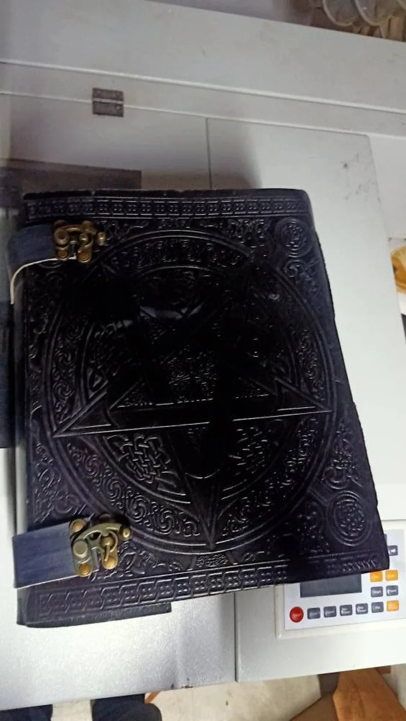 1000 Pages Large Black Pentagram Embossed Leather Journal
