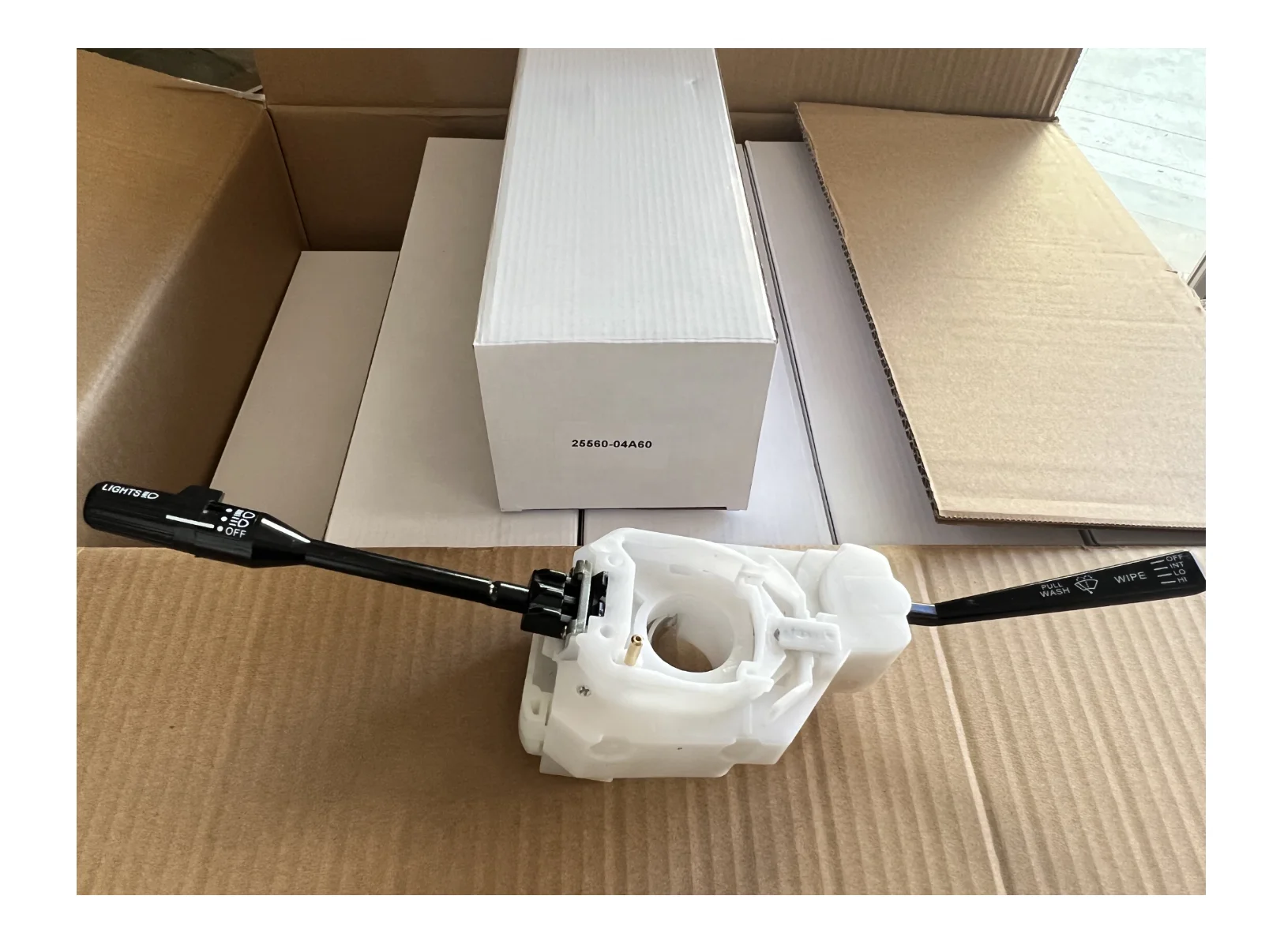 Interruptor Combinado de Señal de Giro WGD-OEM 25560-04A60 para