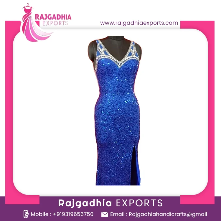 Beautiful Blue Sexy Hand Beaded Sleeveless V-Neckline Evening Gown Exclusive Beading Stylish Evening Gown