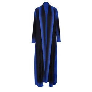 New Arrival 2025 Wholesale Women's Pleated Abaya Casual Traditional Middle Eastern Clothing Polyester Fabric Elegant Abaya