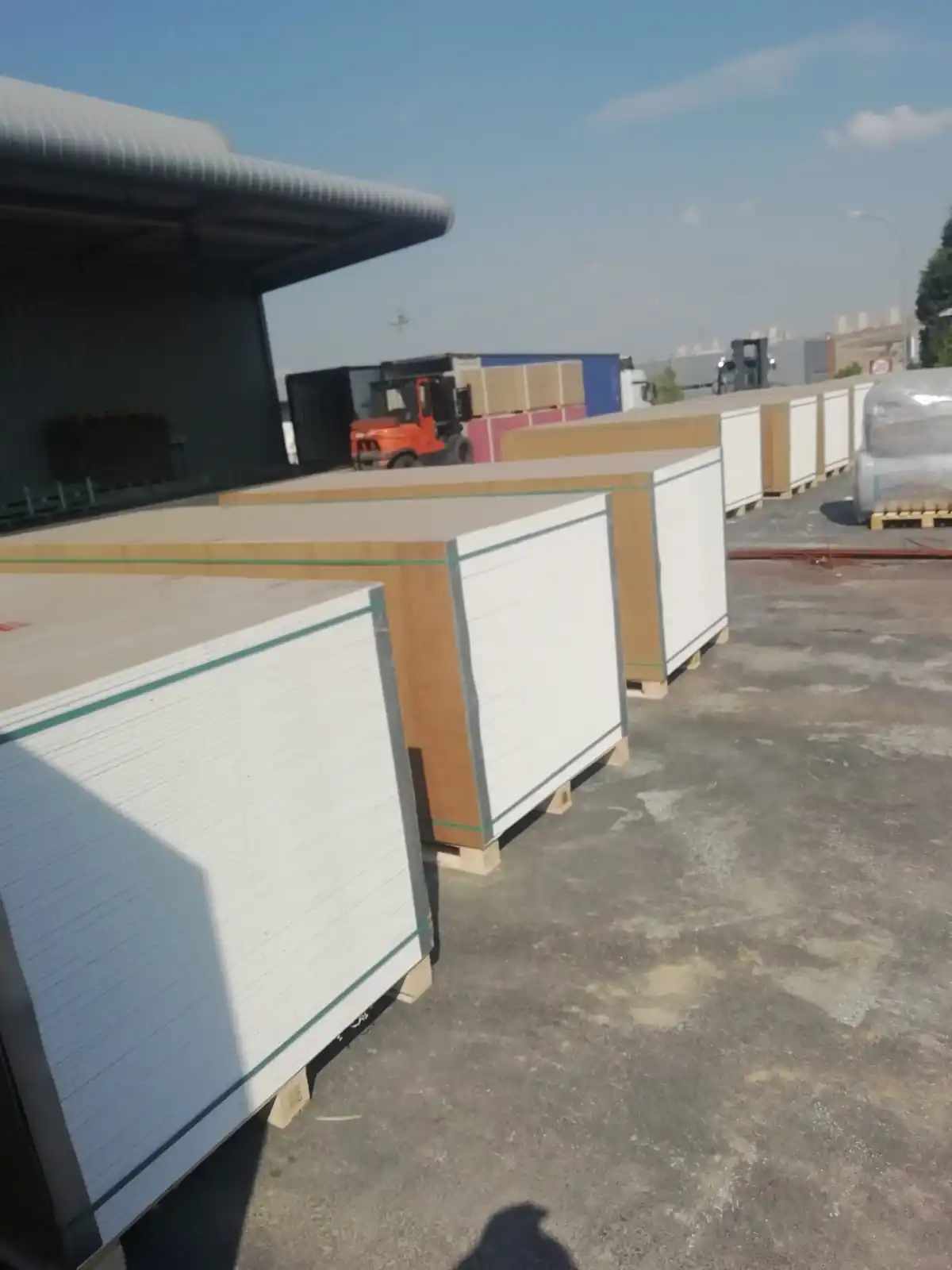 Standard Gypsum Board Plasterboard Factory 9.5mm 12.5mm Regular Plasterboard Made in Turkey
