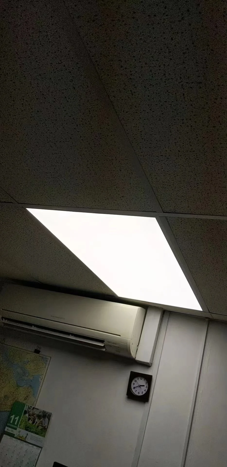 Company Overview Shenzhen Xinyiguang Optoelectronics Co., Ltd.