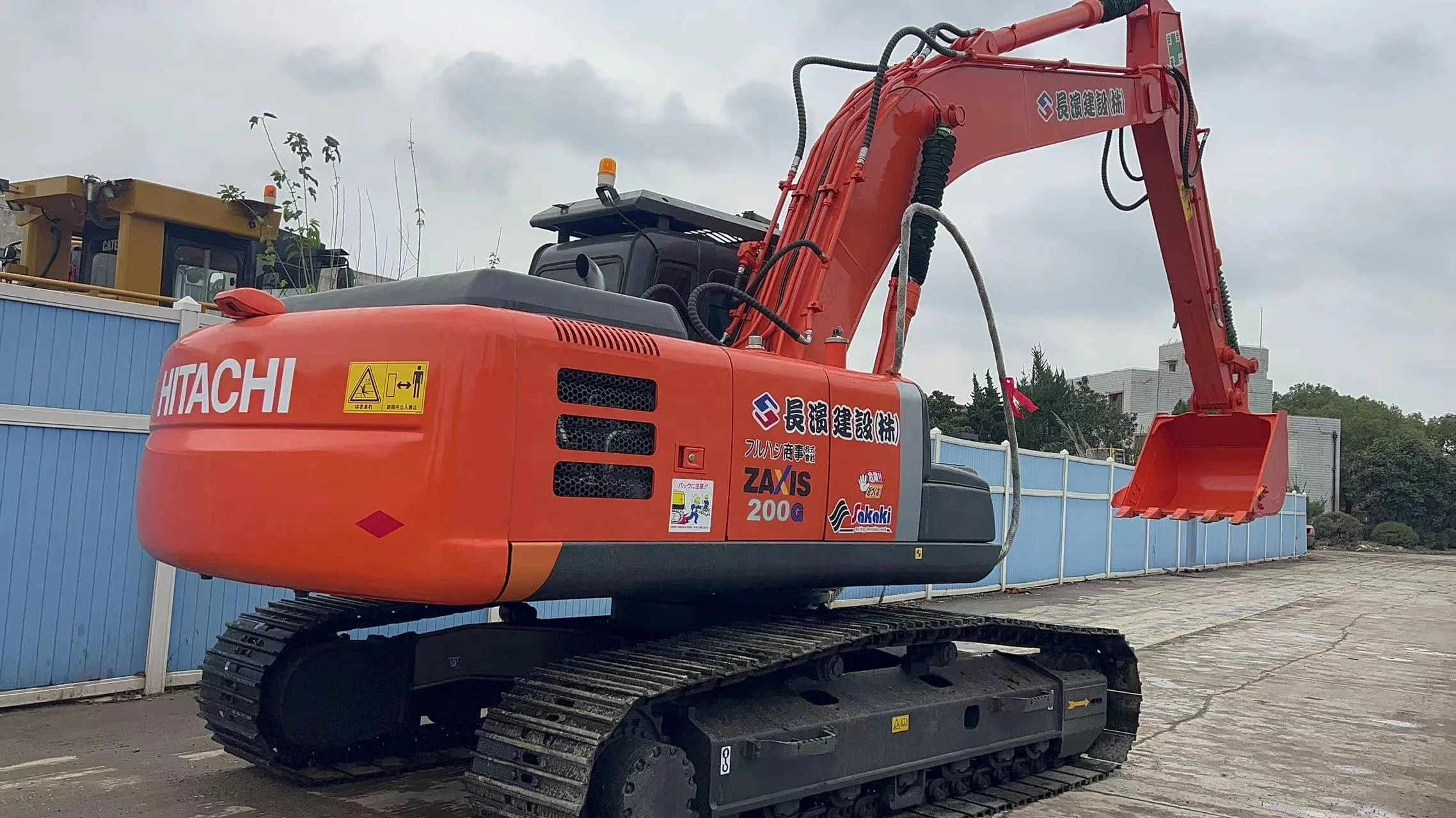 High Performance Used Construction Equipment - Hitachi ZX200-3G