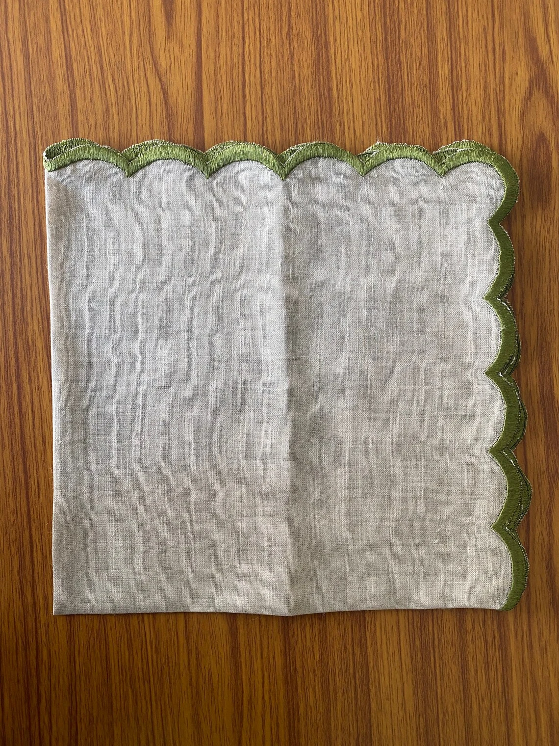 Embroidered Letters Scalloped Placemat Linen Napkins Scallop Edge 100 Linen White Linen Cloth