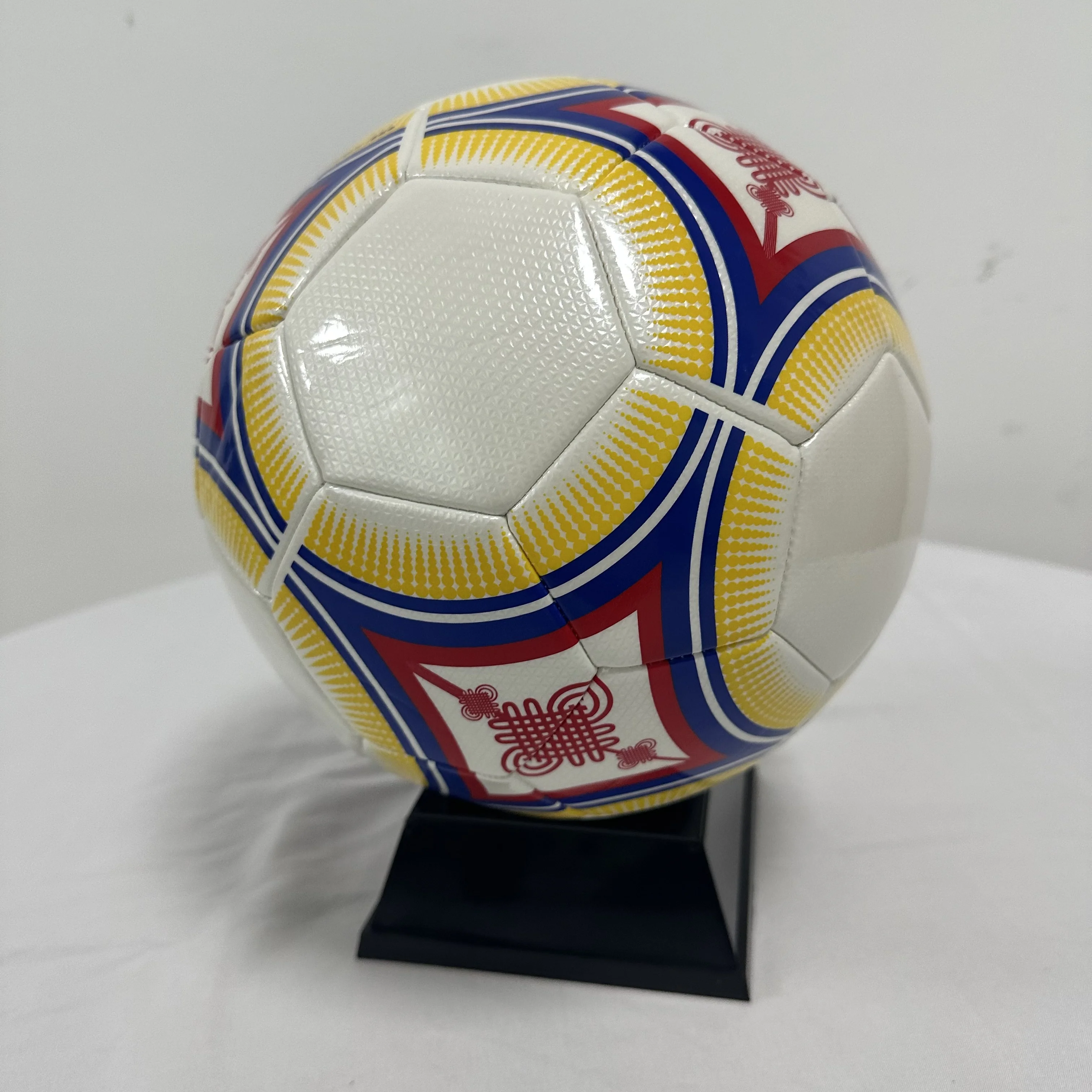 MCG Factory Price PU Soccer Goal  Hover Ball for Football Field  and Easy to Use