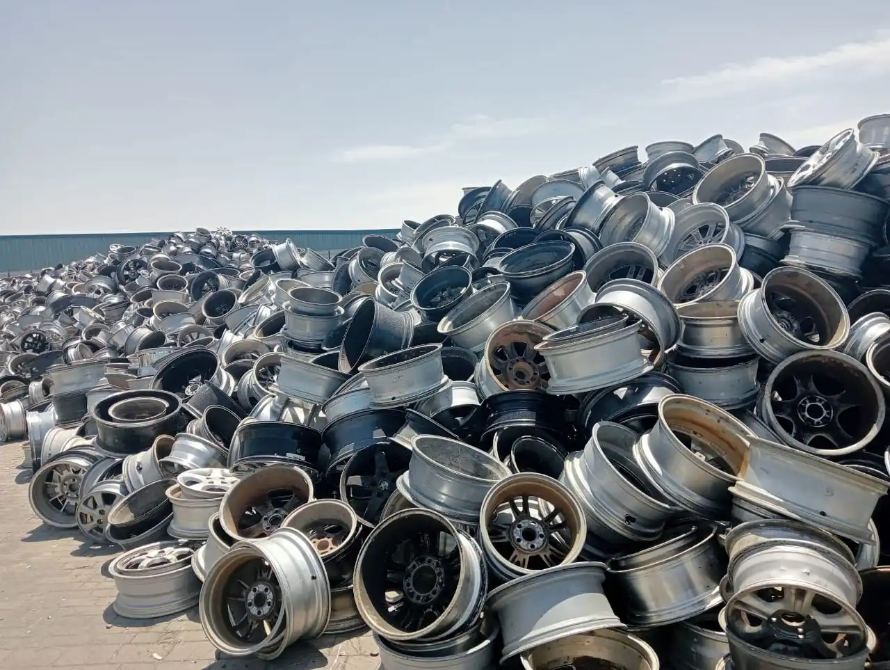 Premium Aluminium Wheel Alloy Scrap 99.90% High Grade Metal Material Hot Selling Wholesale Factory Price Best Quality Supply