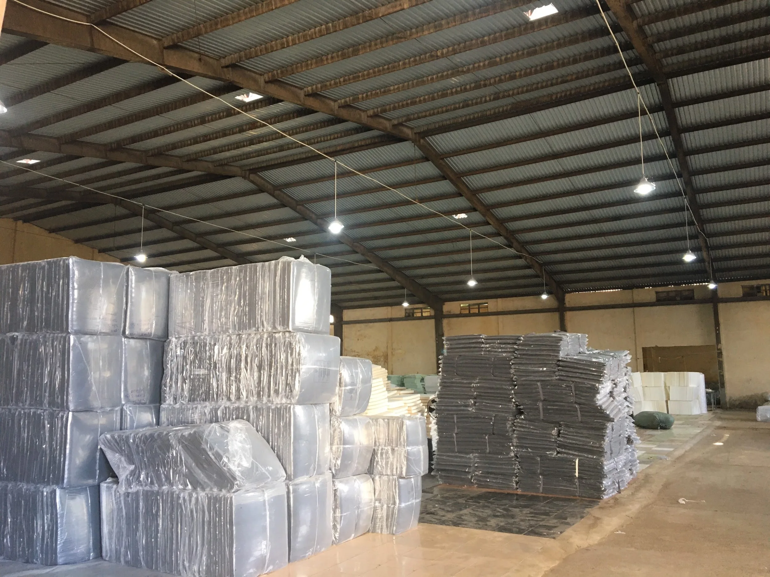 Top Furniture Helsinkiuk Sofa Set Of 4 Pieces Vietnam Manufacturer