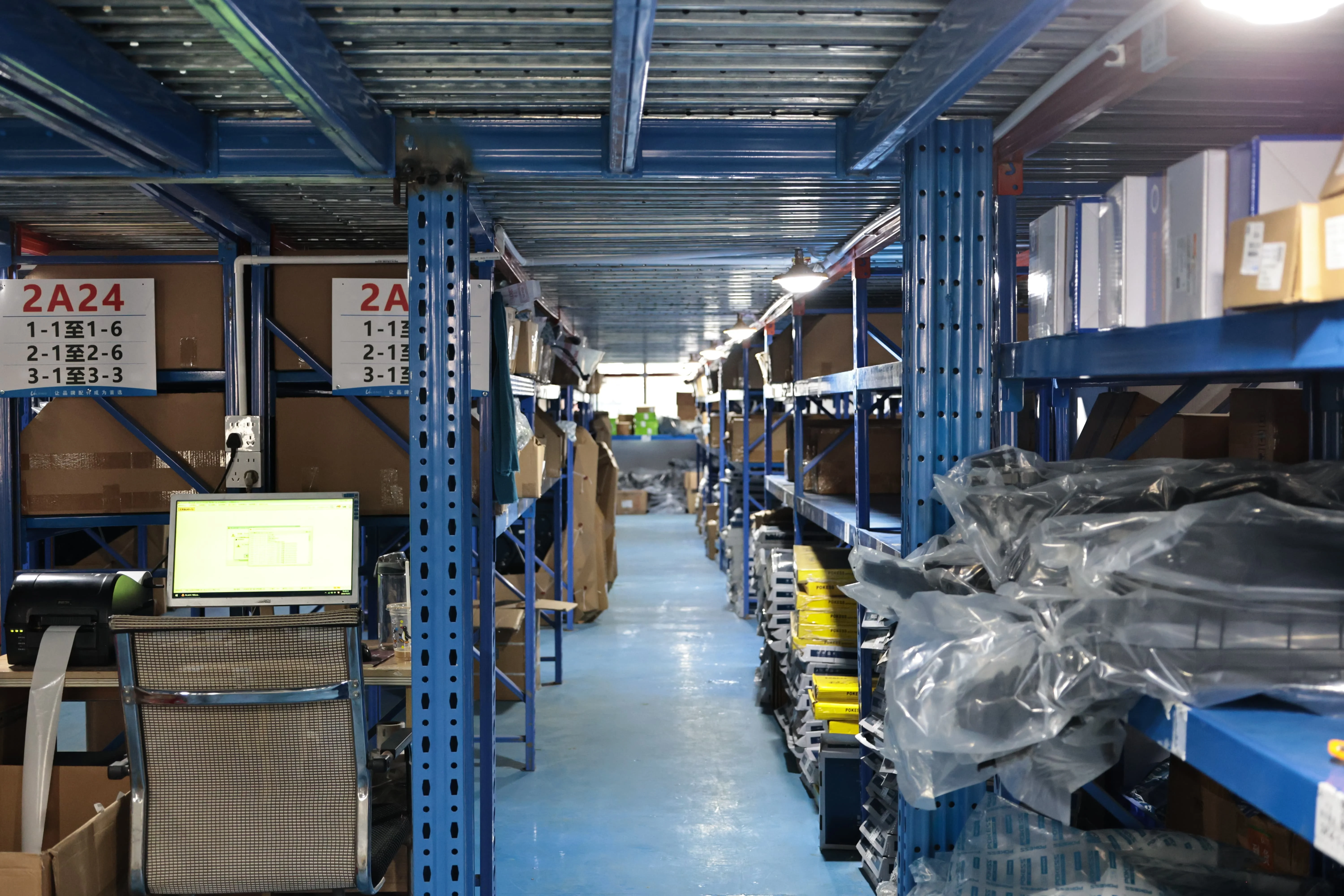 MB6B13405GF MB6B13405GG MB6B13405GE MB6B13405GG Tail Light L for Ford ... — 5