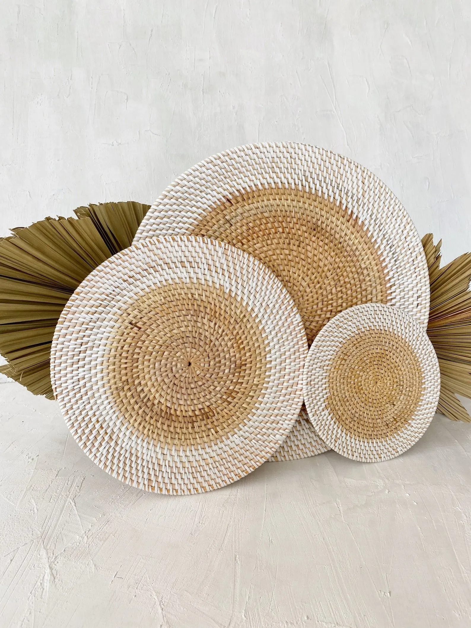 Natural Handwoven Handmade Rattan Placemat Wicker Table Decoration Sets