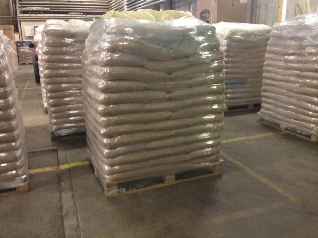 15kg Bags,(din Plus / En Plus Wood Pellets A1 For Sale Briquette Bio ...