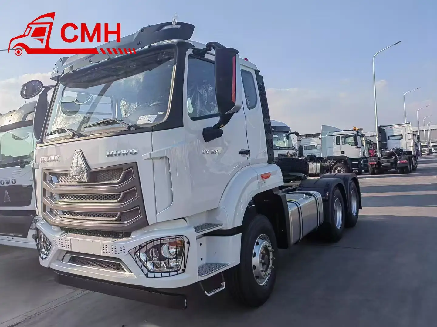 Sinotruck Howo NX 6x4 380-430hp Euro 2 600L Tractor Head  with Air Suspension Right Steering Diesel Fuel Low Price Tractor Truck supplier