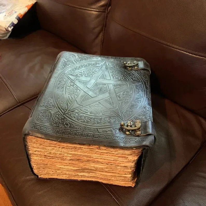 1000 Pages Large Black Pentagram Embossed Leather Journal