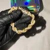 Chapado en oro blanco