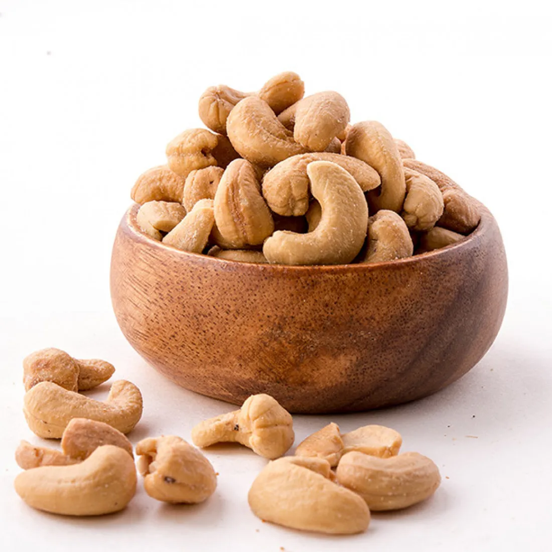 Hot-Sales-High-Quality-Organic-Dried-Cashew-Nuts-OEM-ODM-Packing-Made-in-Vietnam.jpg