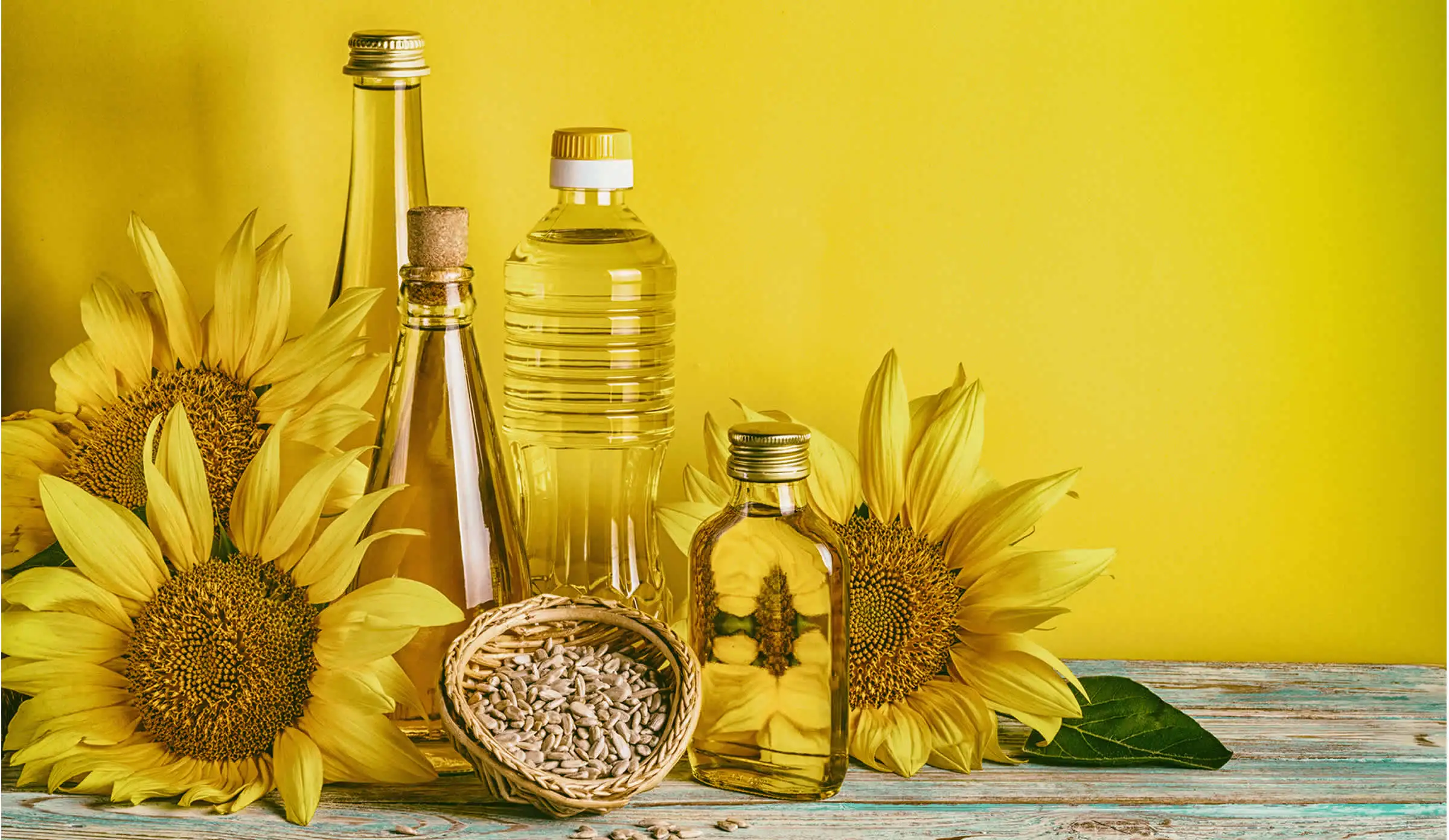 Best Factory price 100% Refined Sunflower Oil 1L 2L 3L 5L 10L 20L Best Grade 100% Organic Best Price Sunflower Oil