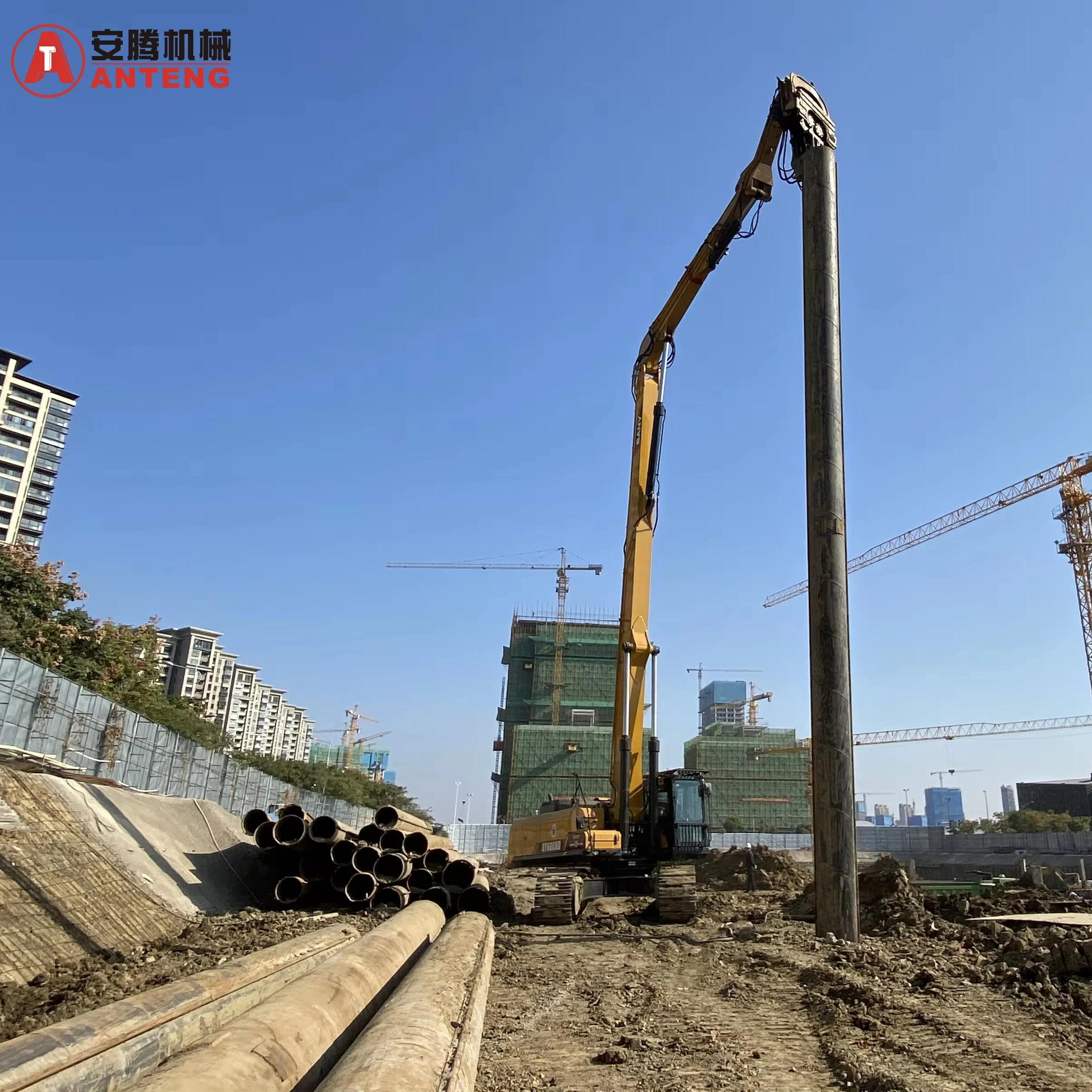 Potente piloteador hidráulico montado en excavadora V500 para cimentaciones profundas