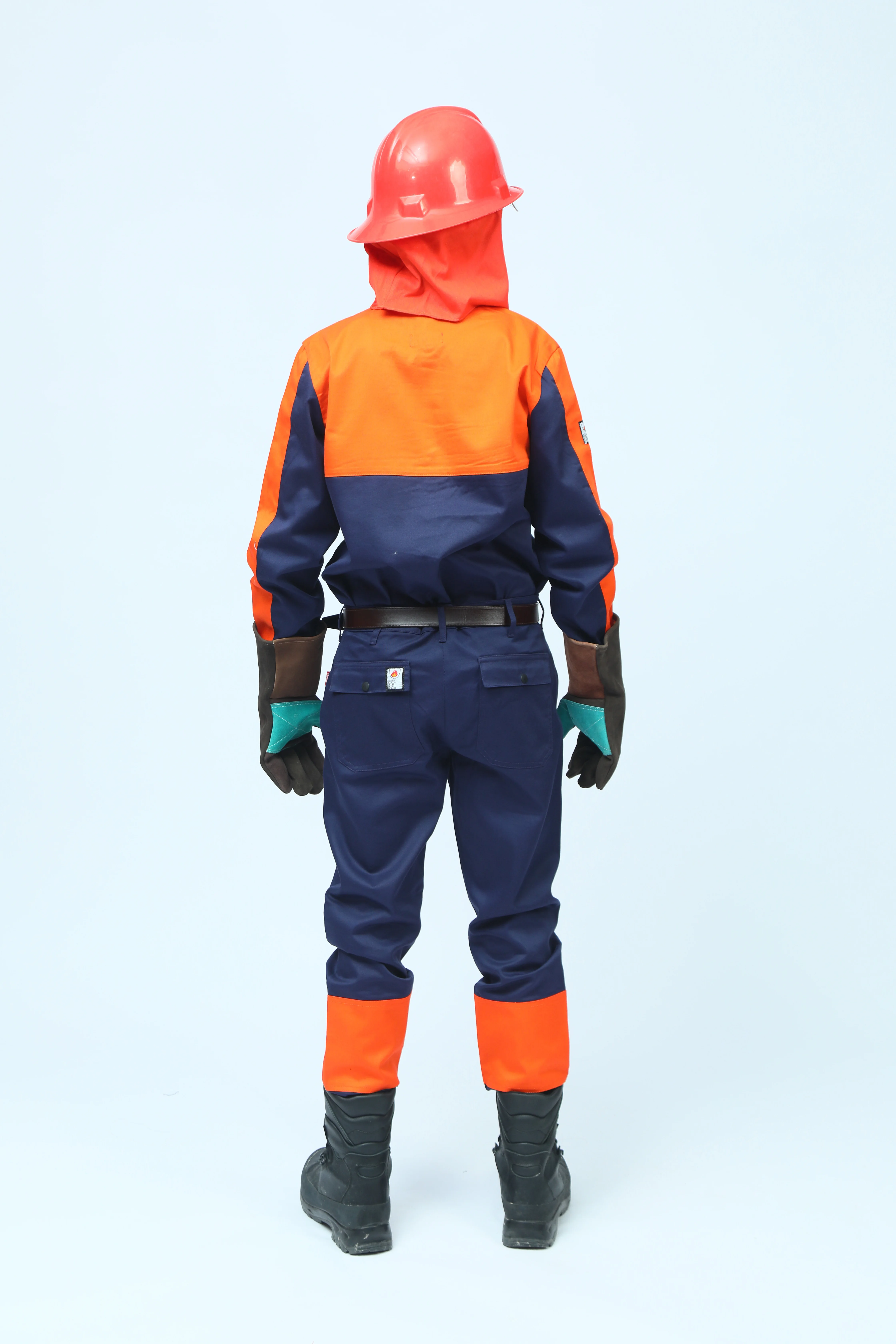 Manufacturer Direct CAT 2 ATPV 13 Fire Retardant Coverall Customizable High Quality 2-Piece Safety Clothing