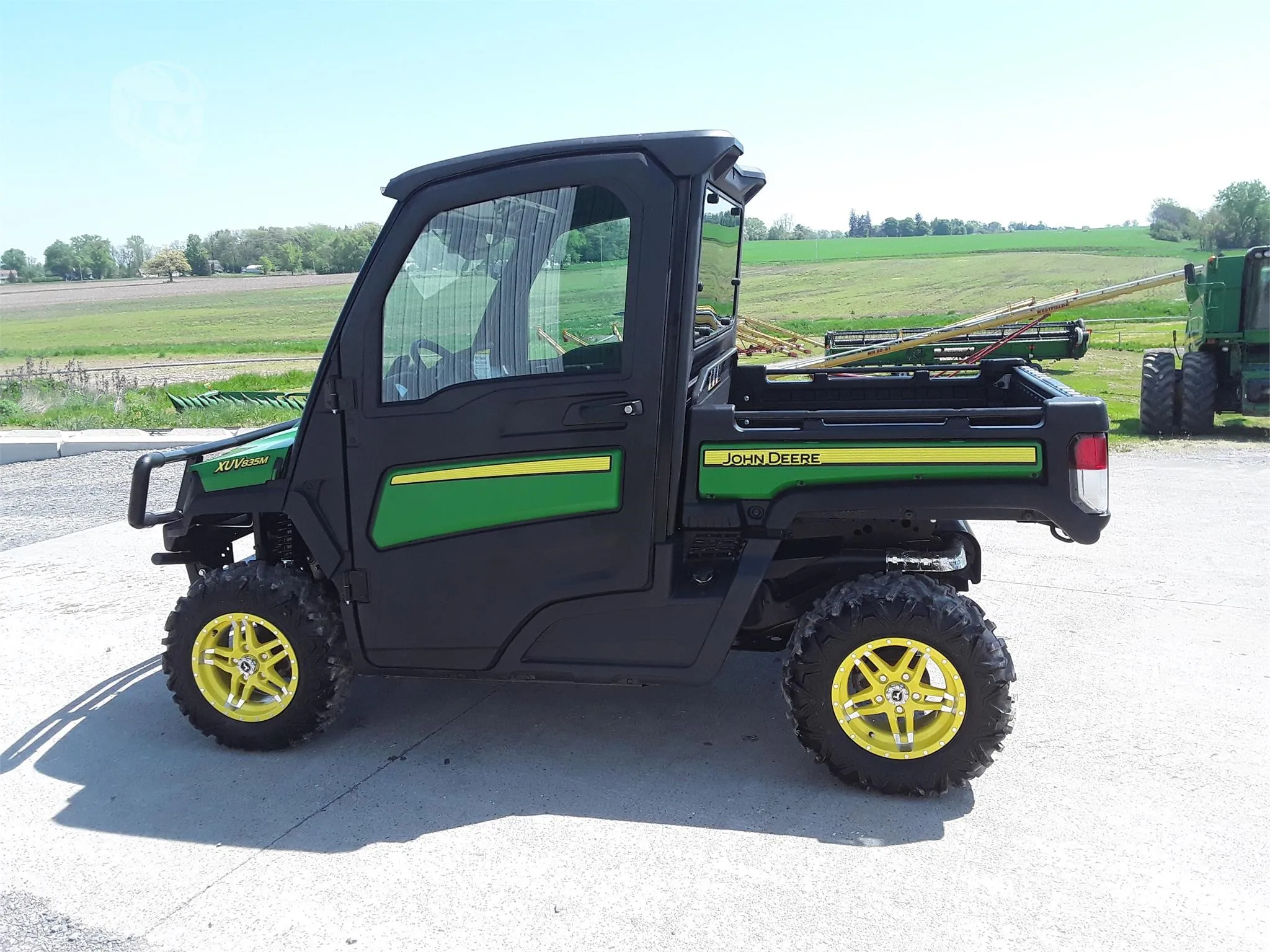 Multifunctional Small Mini Farm Tractor 2023 John Deer Xuv835r Gator ...