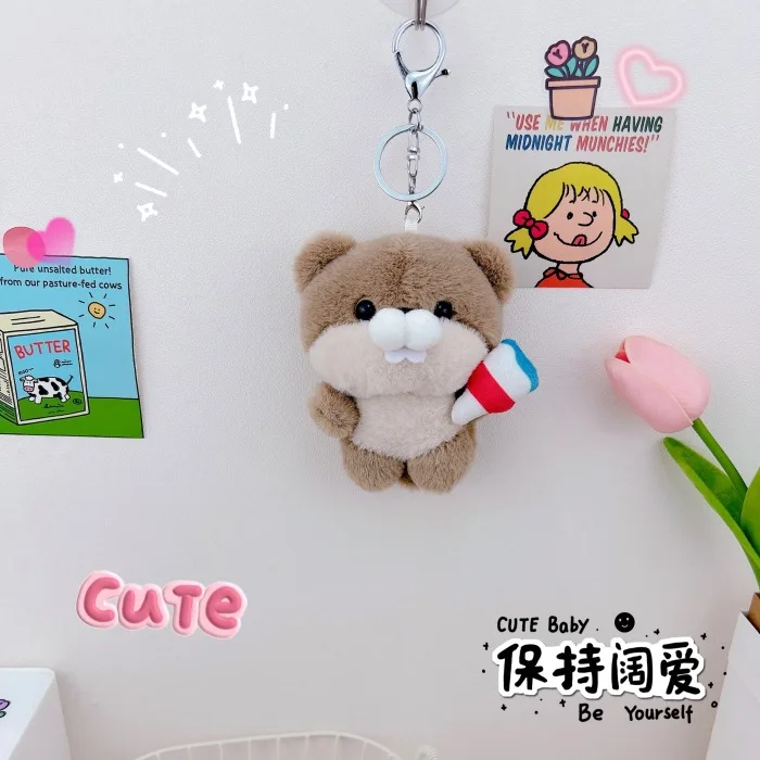 Portachiavi Lontra In Peluche – Ciondolo Morbido Per Borsa, Zaino E Chiavi – Regalo Compleanno