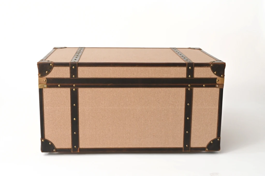 High Quality Genuine Leather Heavy Duty Strong Canvas Hard Box Trunk for Easy to Travel and Storage Many Sumptuous Things