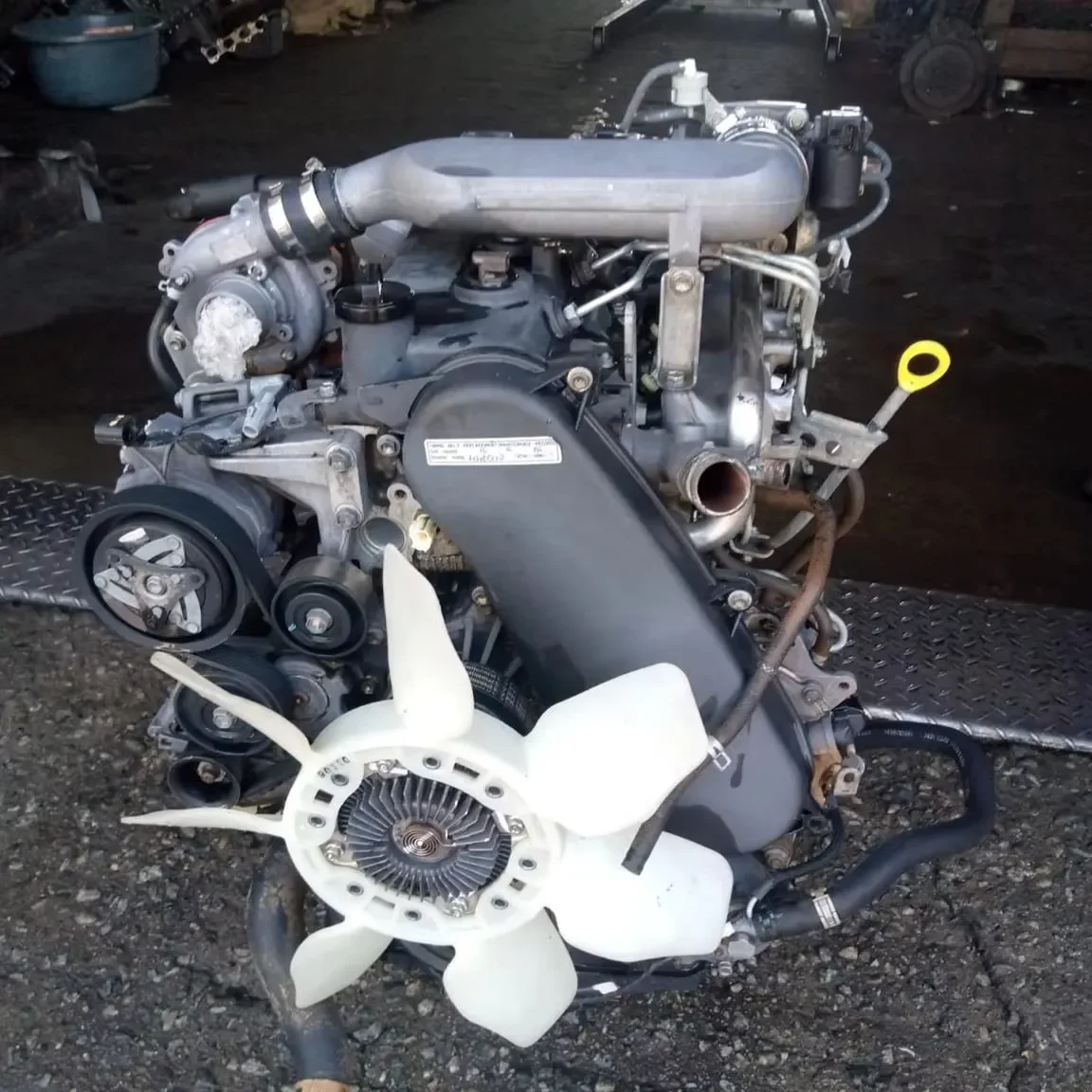 Used Complete Engine 1FZ 1HZ 1KD 2KD 14B 15B 1HZ 1HD 1KZ Diesel Engine with Manual Gearbox