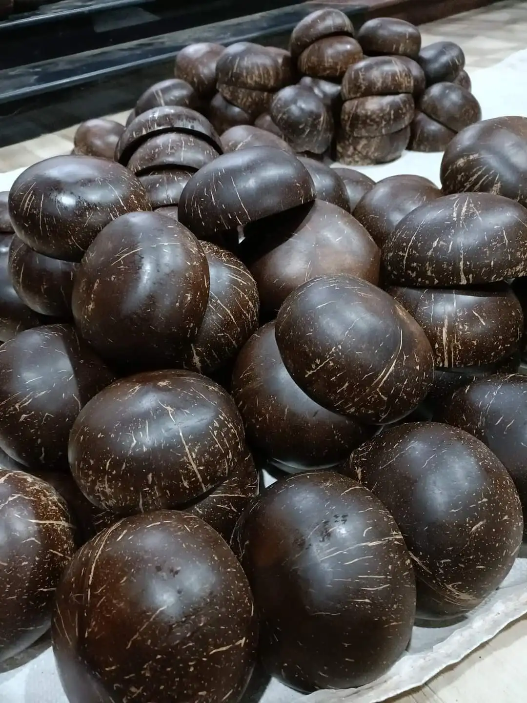 Hot Trend 2022 Coconut Shell Bowl Dessert Tableware Plate Handmade