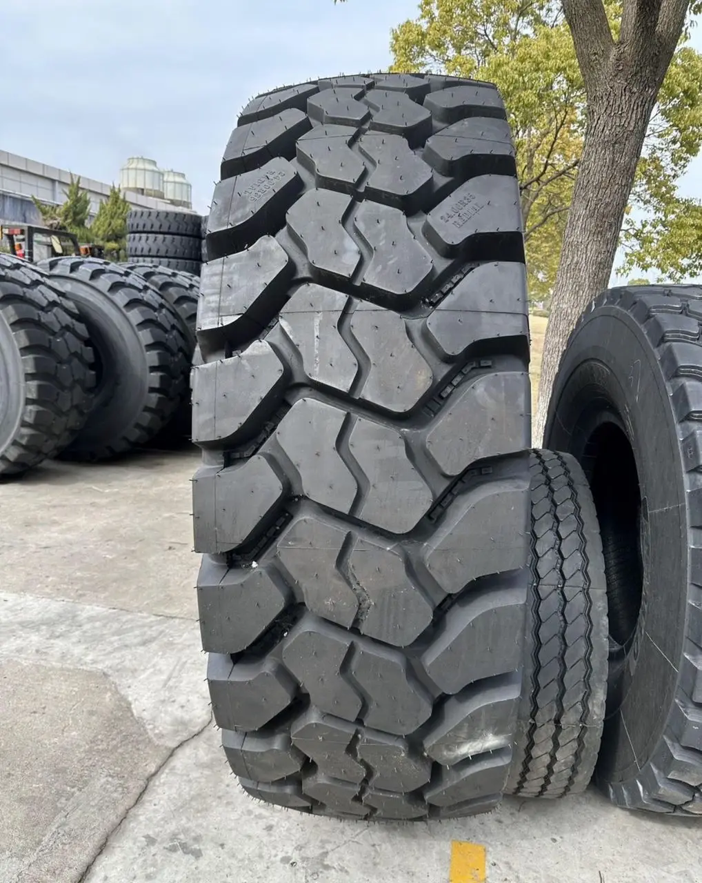 2024 Second Hand Tyres / Perfect Used Car Tyres In Bulk With ...