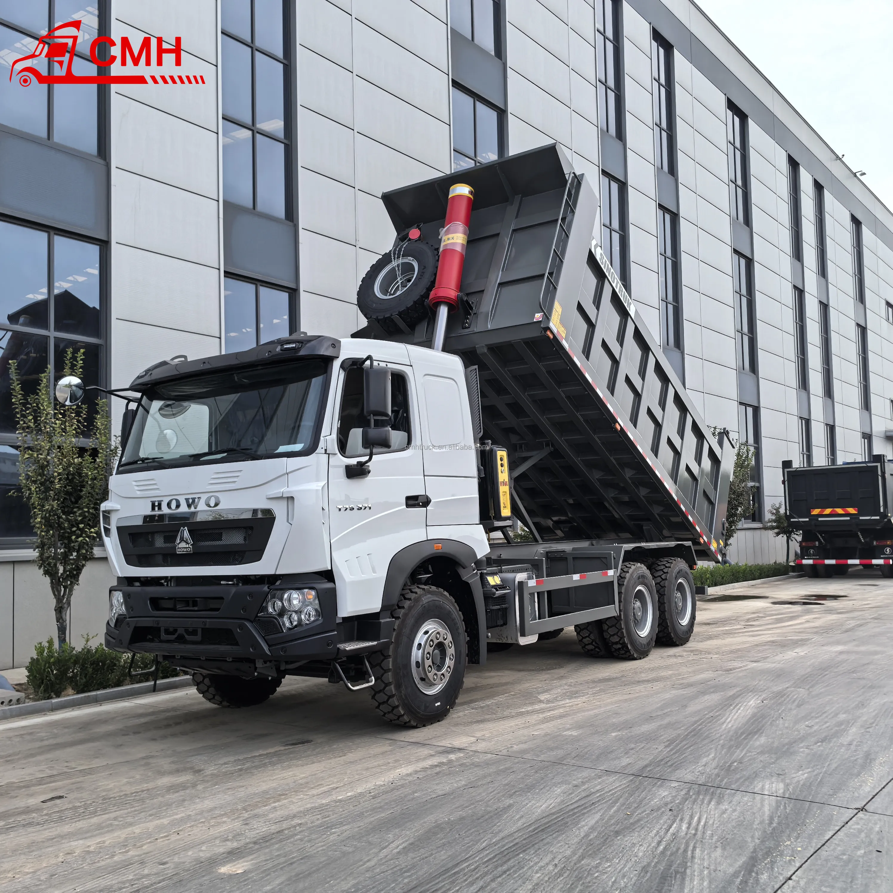 Howo T7S with 371 Horsepower, Capable of Carrying 25 Tons, Left-hand Drive Front-end Dump Truck
