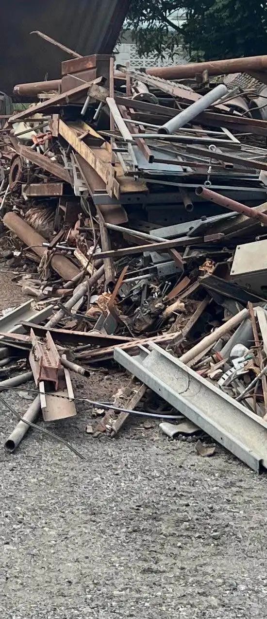 Cast Iron Scrap-Foundry-Grade Recyclable Metal with 99% Fe Content US Origin Model Z252 for Steel and Iron Production 200kg