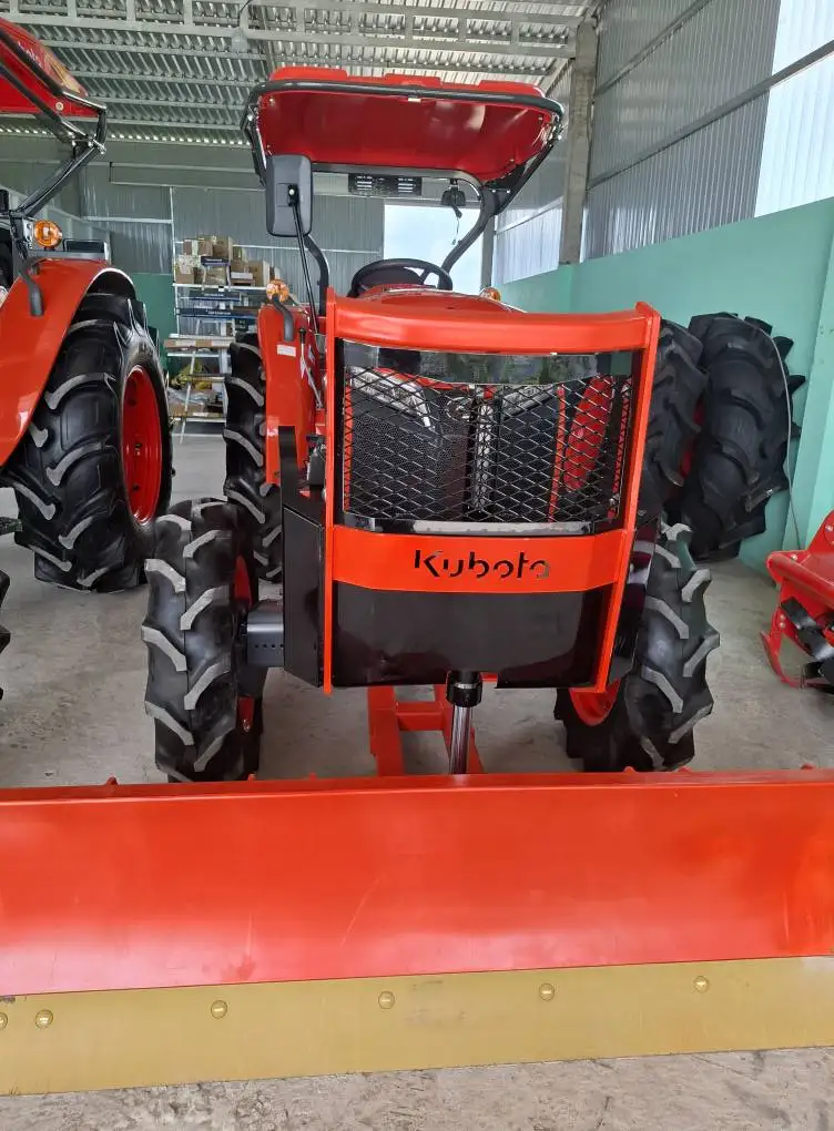 ランタボ Kubota L 5228 52HP 4WD Tractor - High Productivity Farm