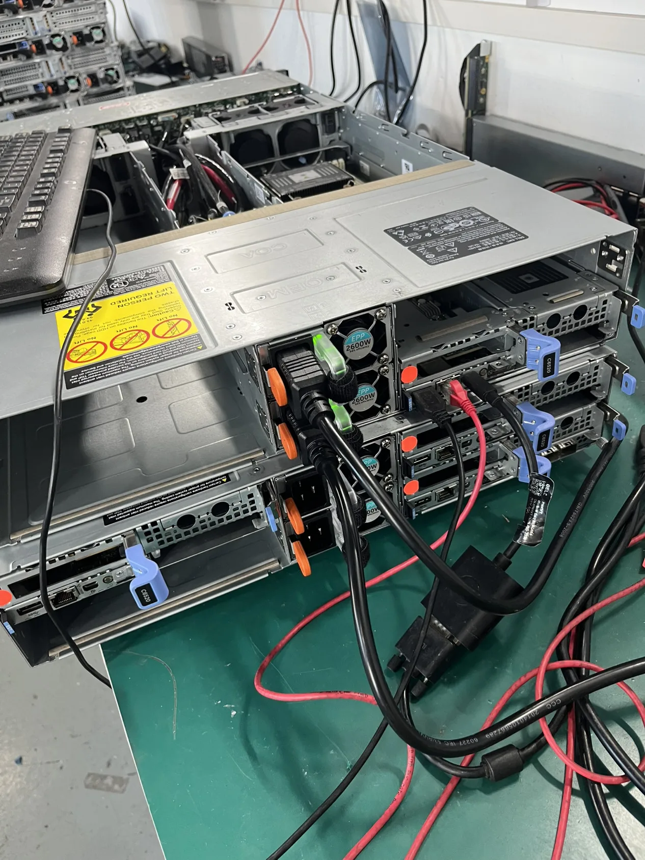Dell PowerEdge C6525 Multi-Node AMD EPYC 7742 High Density Server with 2TB DDR4 Memory for HPC and Cloud Computing