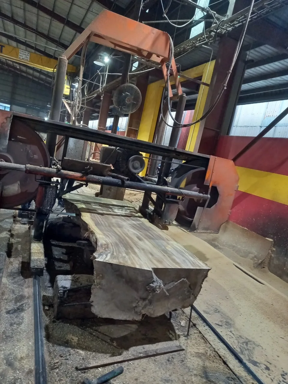 Large Size Luxury Modern Solid Wooden Dining Table And Chairs With