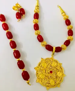 24K Gold Plated Vintage Dubai Fashion Jewelry Necklace Set Earrings Bangles Combs Brooches Copper Imitation Jewelry Sets Classic