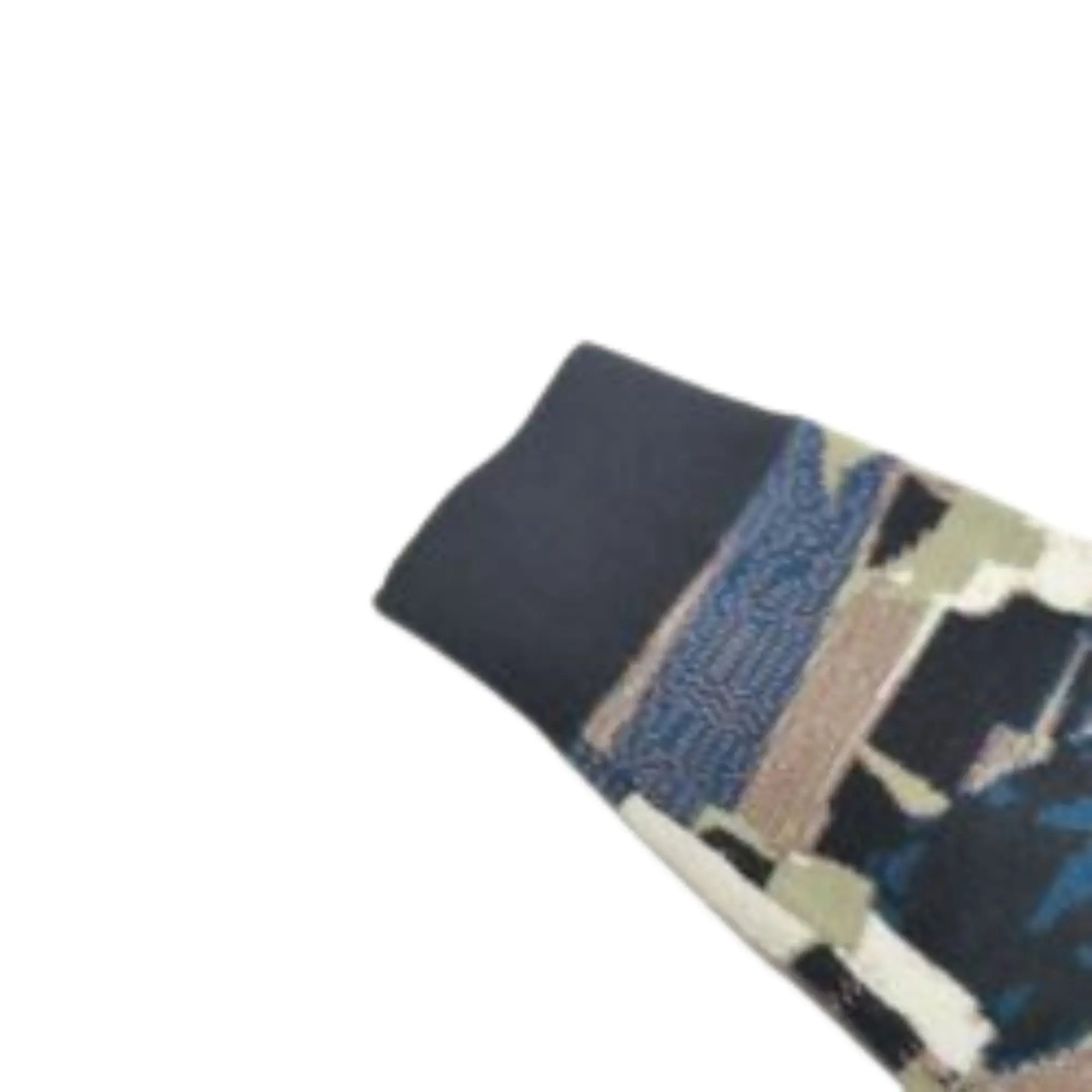 Urbann-Vibe Patchwork Knit Sweater For Men Slim Fit O-Neck Warm Cozy Everyday Style