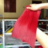 สีแดง