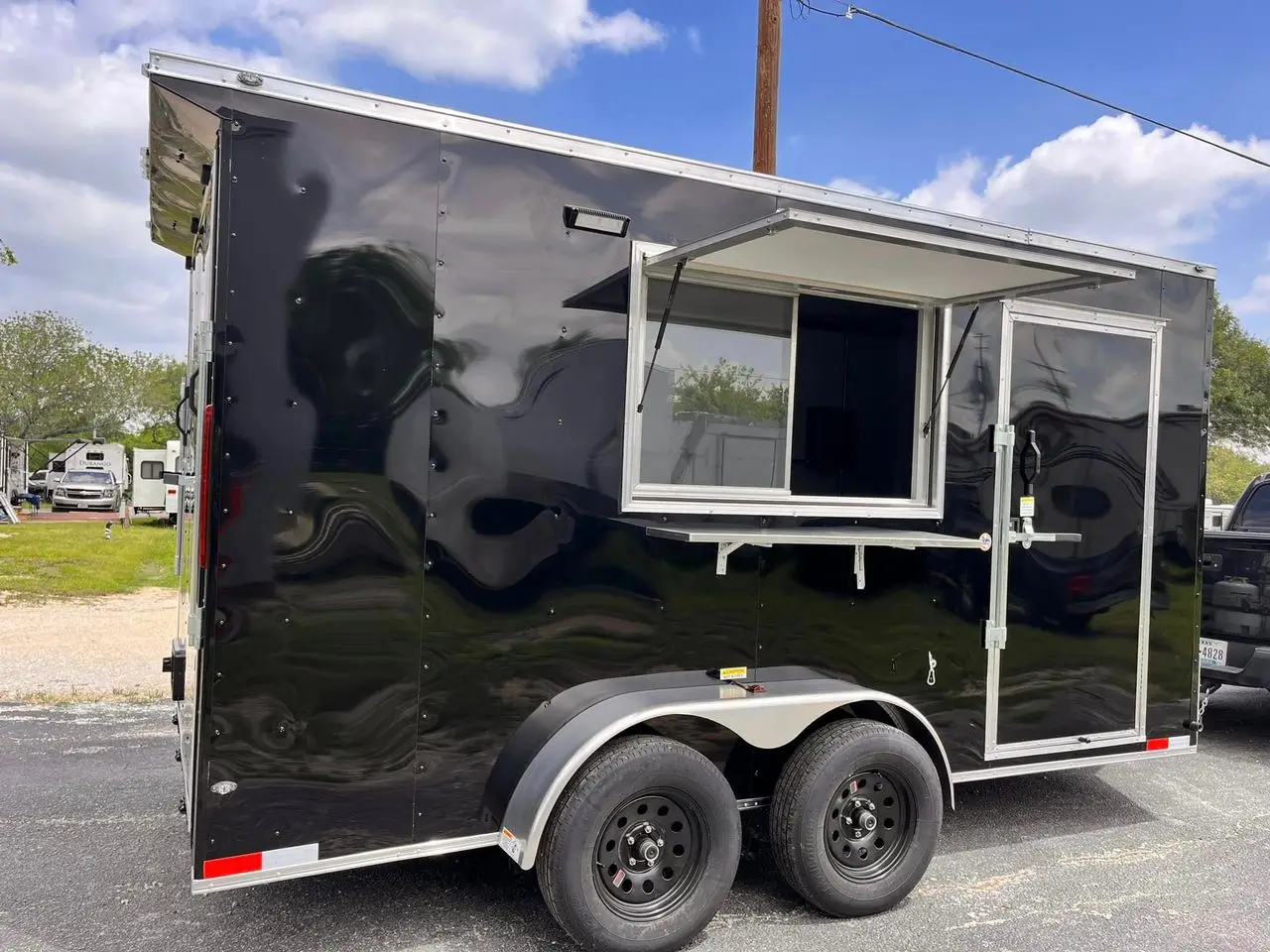 Mobile Food Truck Breakfast Food Truck With Fryer And Full Kitchen Purchase With American