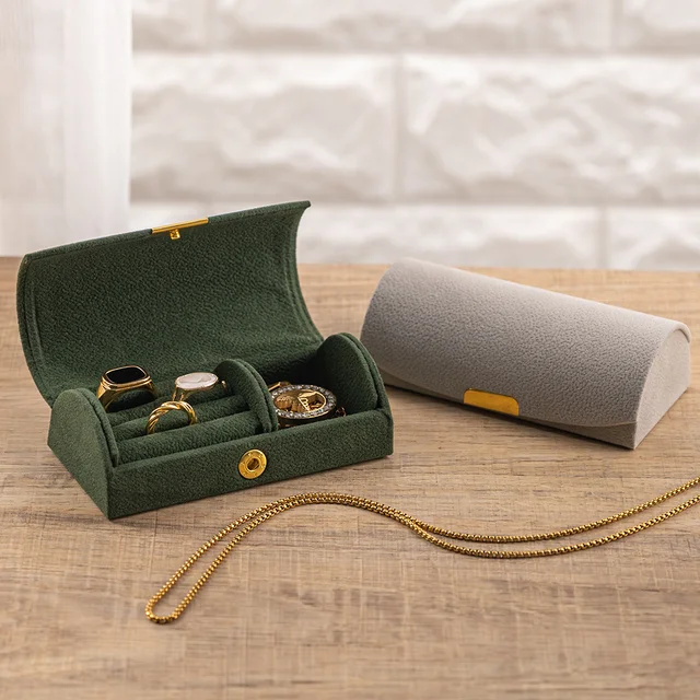 Exquisite Portable Mini Jewelry Storage Box Luxury Velvet Jewelry Box for Rings and Jewelry for Business Trips
