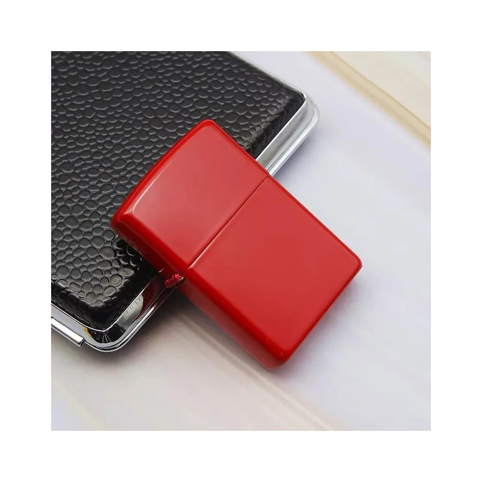Classic Metal Zippo Lighter Creative Retro Windproof Cigarette Lighter