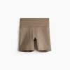 Beige oscuro