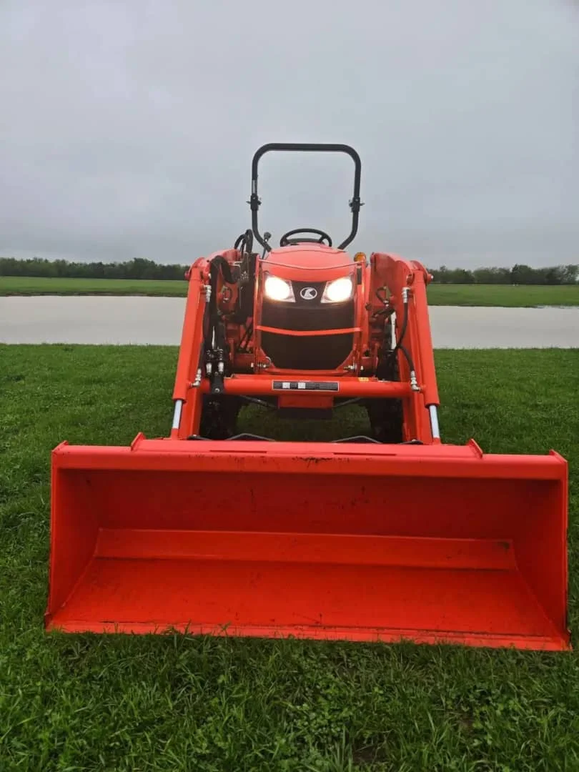 Brand New Kubota Tractor / 50hp 80hp 120hp Farm Tractors Available for Sell