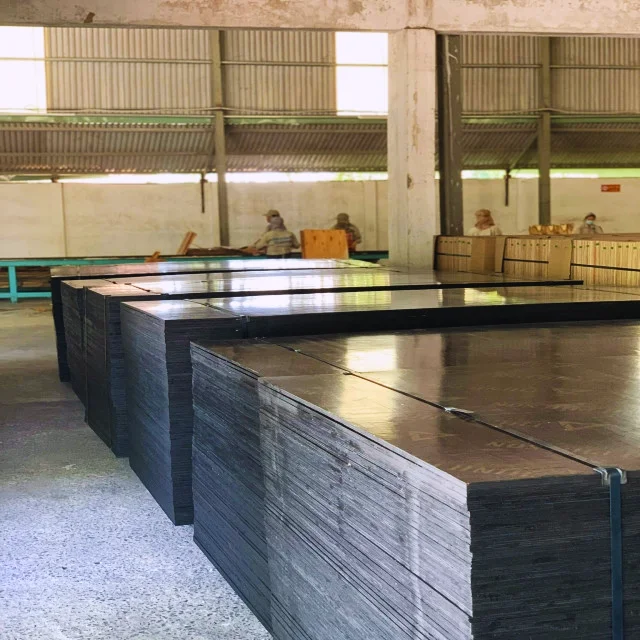 Wholesale Film Faced Plywood 4x8 Support Concrete Form Plywood Film