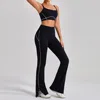 Noir + tailleur pantalon