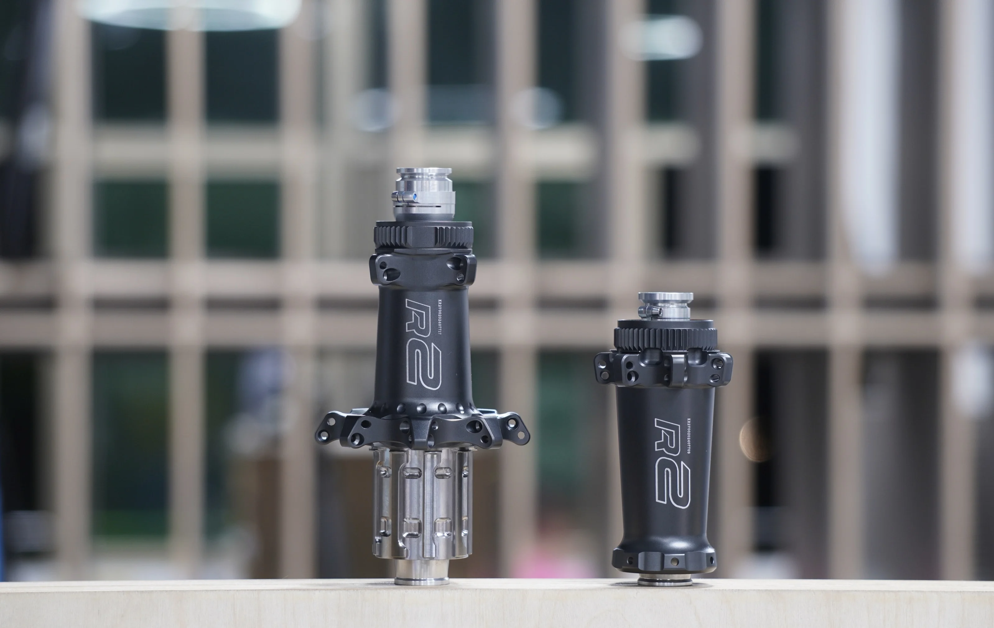 新型特許ラチェット54/72Tロードバイクハブディスクブレーキハブ24穴