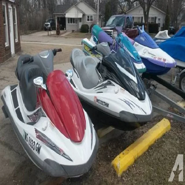 jetski boat2.jpg