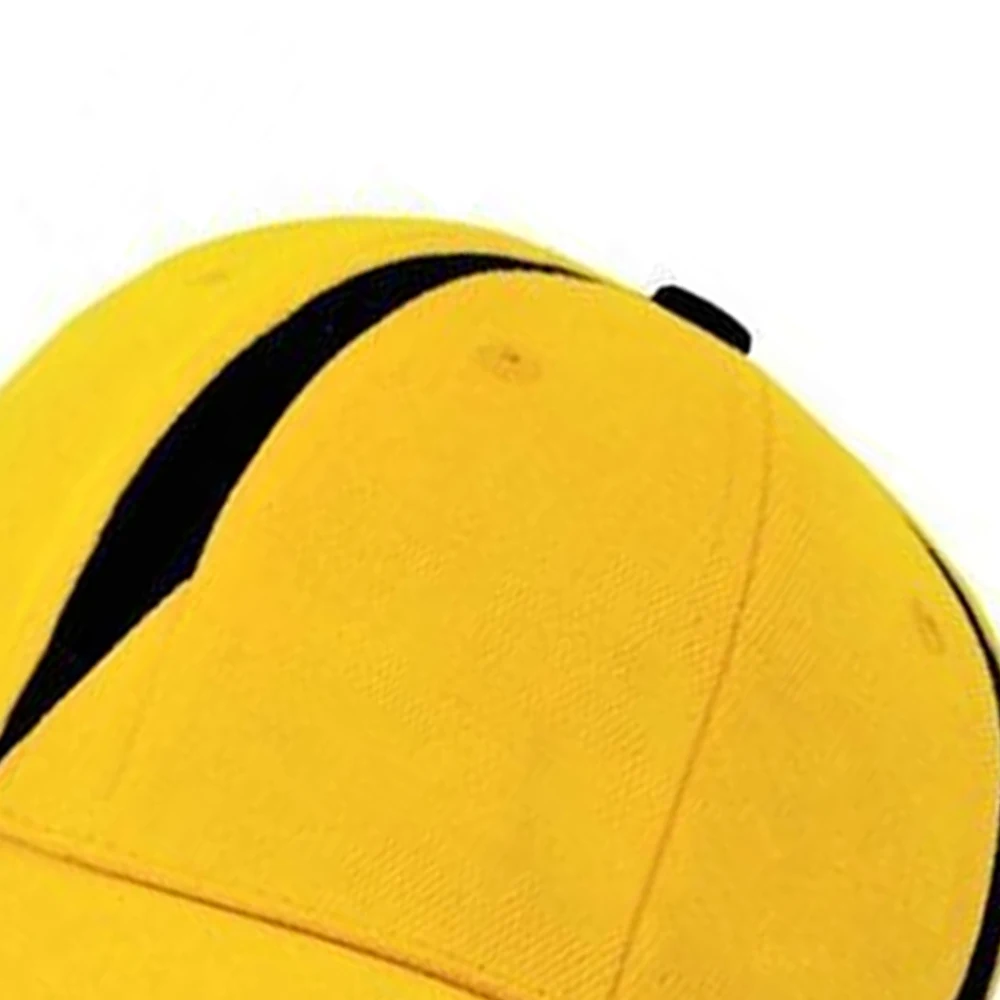 Yellow Color Cool UV Protection Curved Caps For Cricket Golf and Baseball 100 % Cotton Casual Street Wear 6 Panels Caps For Men