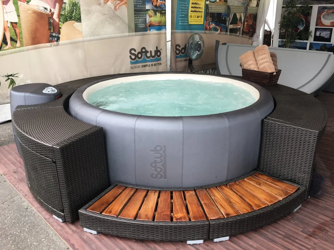 Softub 300 56 Person Hot Tub Buy Pools Swimming Outdoor Swimming