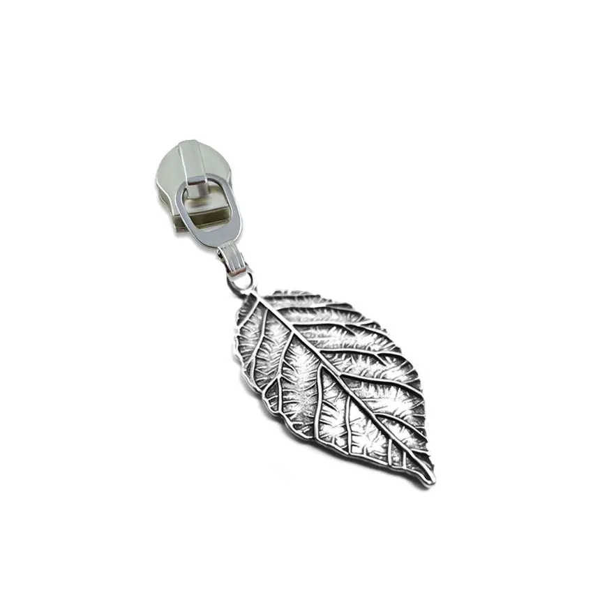 Custom Made Clip on Soft Enamel Metal Zipper Charms