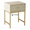 Available in different Colors