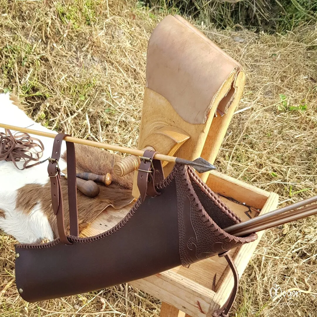 Traditional Archery Side Quiver / Leather Hunting Bow & Arrow Set Buy