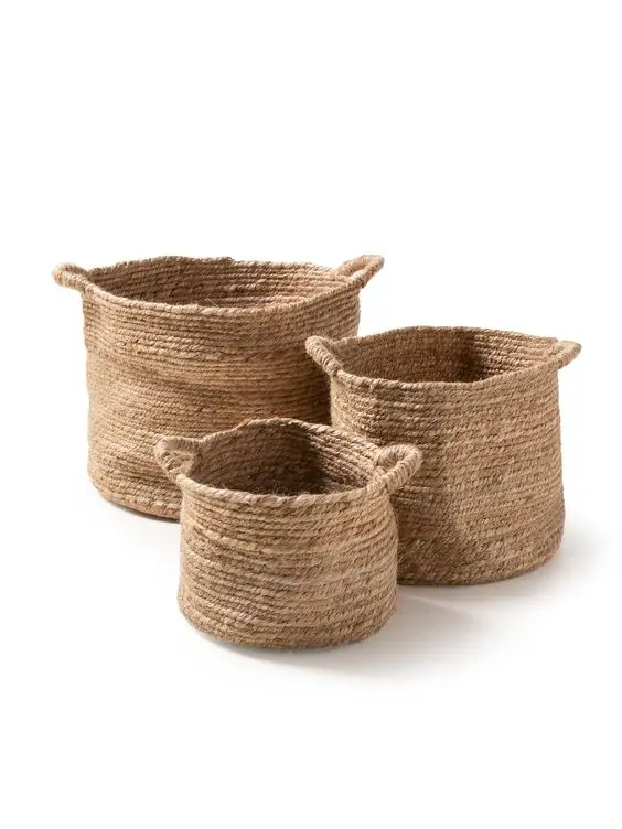 High Quality Wicker Baby Basket with a Natural Rattan and Seagrass Cradle Baby Shower Gift Wholesale Antique Round Fruit Basket